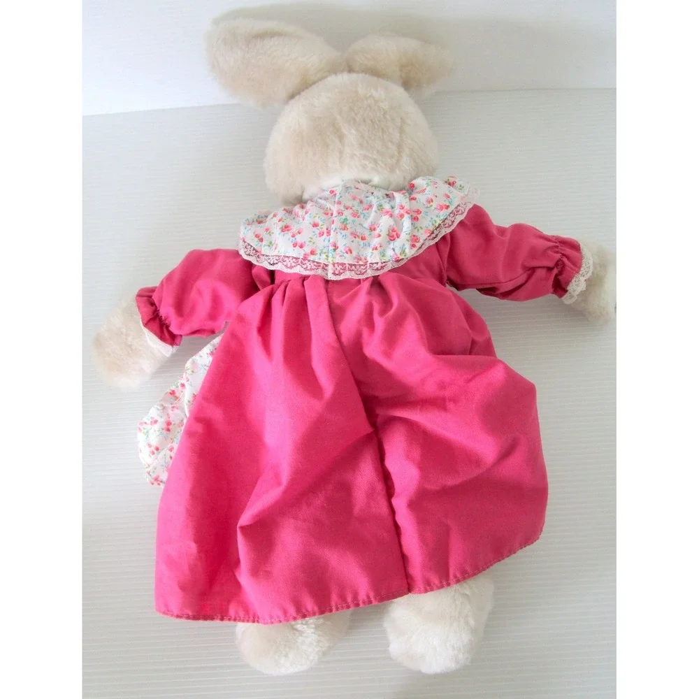 Vintage Chadwick Miller Stuffed Plush Bunny Rabbit Mama Holding Baby Easter 1986